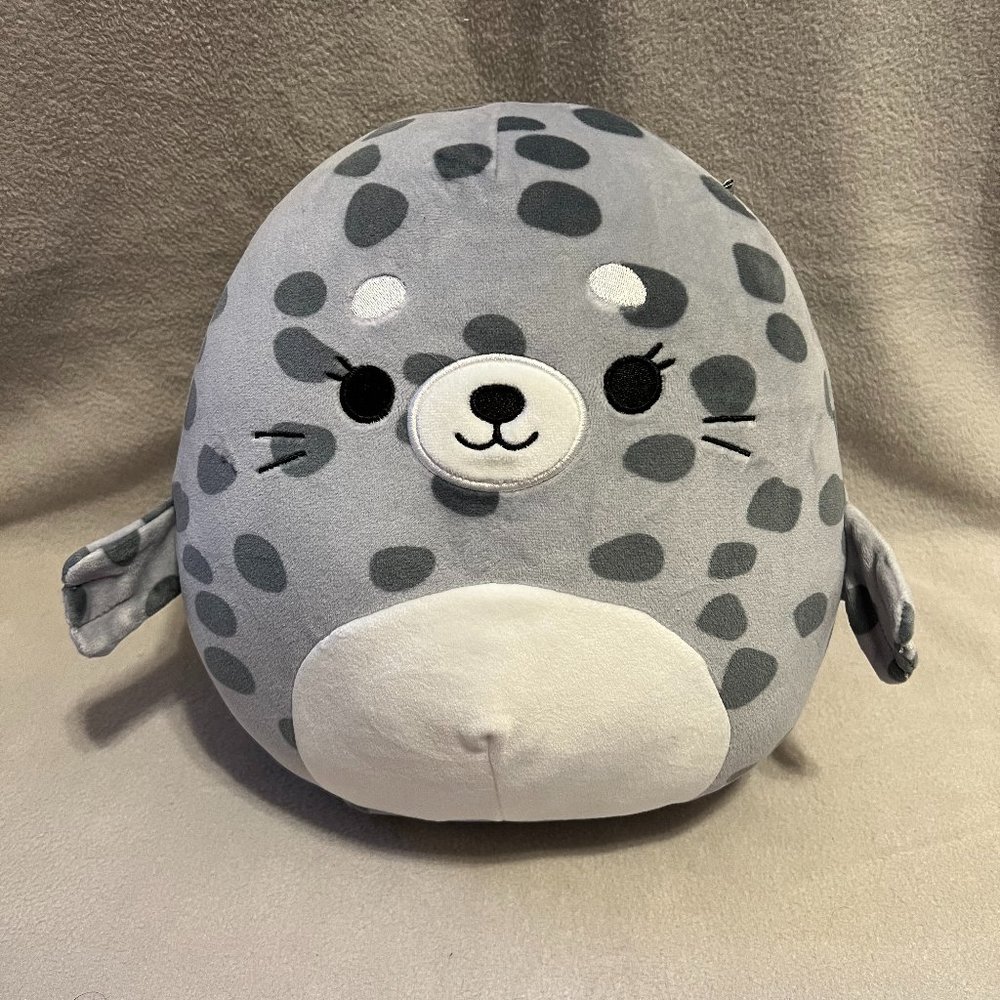 Odile Squishmallow